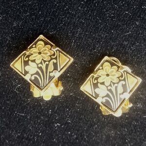 Vintage Clip-on Earrings
